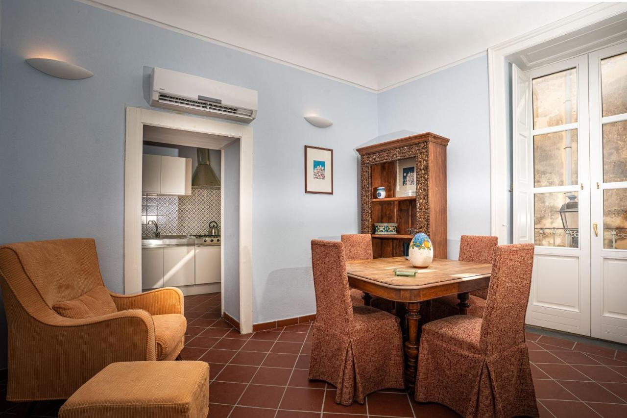 I Tre Balconi Di Via Roma Apartment Syracuse Exterior photo